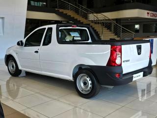 Nissan NP200 1.6i