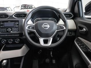 Nissan Magnite 1.0 Visia auto