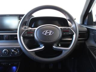 Hyundai i20 1.0T Fluid manual