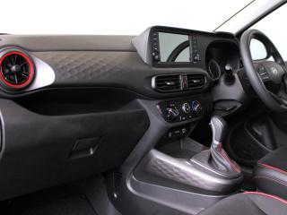 Hyundai Grand i10 1.2 Premium hatch