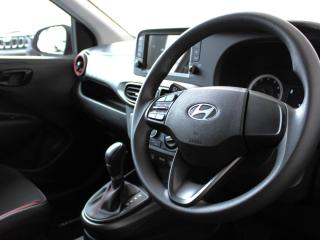 Hyundai Grand i10 1.2 Premium hatch