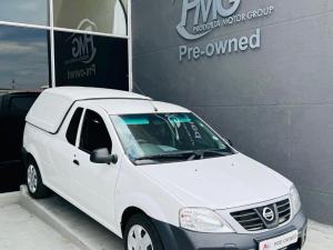 2022 Nissan NP200 1.6i safety pack (aircon)