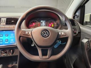 Volkswagen Polo Vivo hatch 1.6 Life