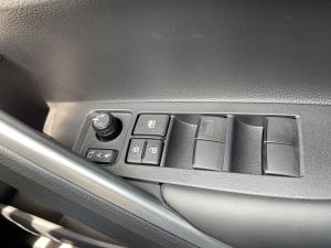 Toyota Corolla Cross 1.8 Hybrid XR - Image 16