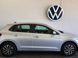 Volkswagen Polo hatch 1.0TSI