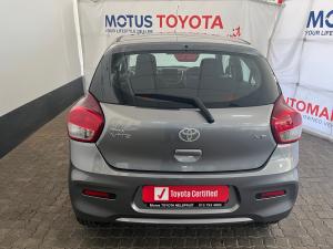 Toyota Vitz 1.0 XR auto - Image 8