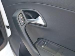 Volkswagen Polo Vivo hatch 1.4 - Image 16