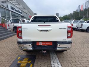 Toyota Hilux 2.8GD-6 double cab 4x4 Raider auto - Image 5