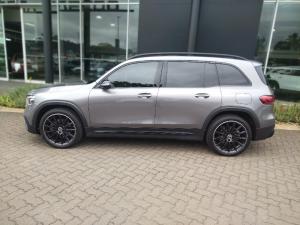 Mercedes-Benz GLB220d 4MATIC - Image 5