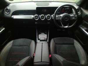 Mercedes-Benz GLB220d 4MATIC - Image 6