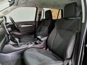 Isuzu mu-X 3.0TD LS 4x4 - Image 7