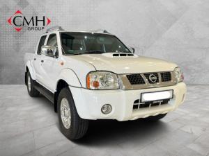 2019 Nissan NP300 Hardbody 2.5TDi double cab 4x4