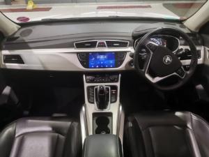 Proton X70 1.5T Standard - Image 2