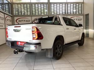 Toyota Hilux 2.8 GD-6 RB Raider 4X4 automaticD/C - Image 2