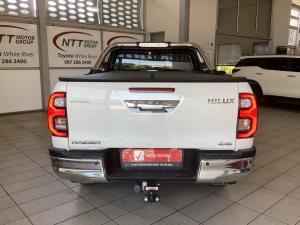 Toyota Hilux 2.8 GD-6 RB Raider 4X4 automaticD/C - Image 5