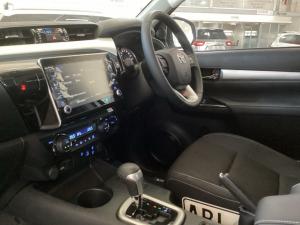 Toyota Hilux 2.8 GD-6 RB Raider 4X4 automaticD/C - Image 7