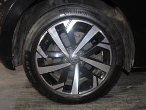 Volkswagen Polo 1.0 TSI Life - Image 21
