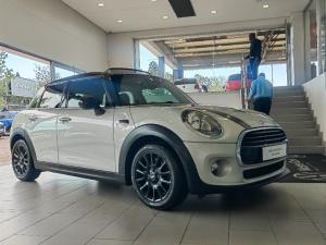 2017 MINI Cooper 5-Door