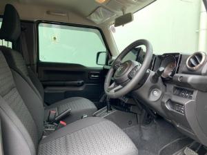 Suzuki Jimny 1.5 GLX AllGrip 5-door auto - Image 11