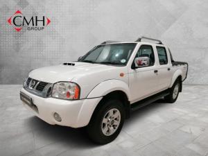 2019 Nissan NP300 Hardbody 2.5TDi double cab 4x4