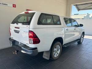 Toyota Hilux 2.8GD-6 double cab 4x4 Raider auto - Image 2