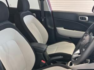Hyundai Venue 1.0 Tgdi Motion DCT - Image 8