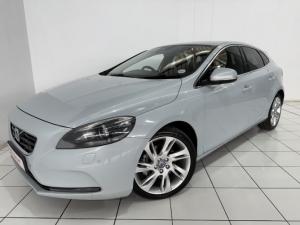 2014 Volvo V40 Cross Country T4 Excel auto