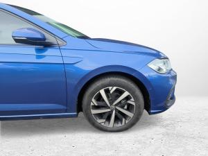 Volkswagen Polo hatch 1.0TSI Life manual - Image 13