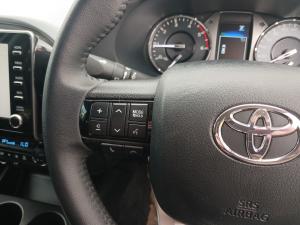 Toyota Hilux 2.8GD-6 48V double cab Raider - Image 13