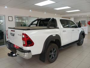 Toyota Hilux 2.8GD-6 48V double cab Raider - Image 2