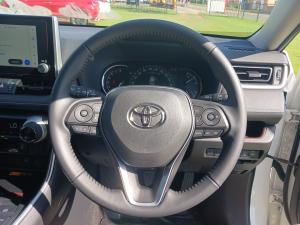 Toyota RAV4 2.5 VX AWD - Image 10