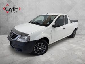 2015 Nissan NP200 1.5dCi safety pack