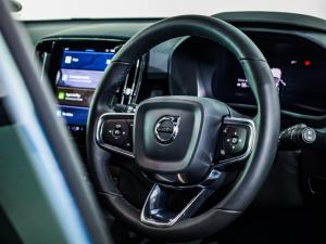Volvo XC40 Recharge Single Motor Plus - Image 11
