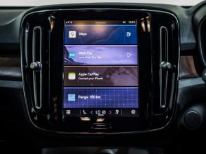 Volvo XC40 Recharge Single Motor Plus - Image 14