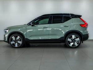Volvo XC40 Recharge Single Motor Plus - Image 3