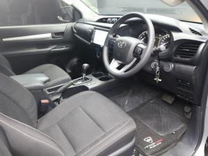 Toyota Hilux 2.4GD-6 Xtra cab Raider auto - Image 9