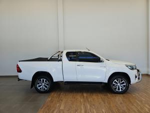 Toyota Hilux 2.8GD-6 Xtra cab Legend 50 auto - Image 4
