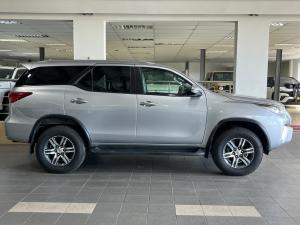 Toyota Fortuner 2.4GD-6 auto - Image 3