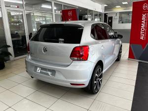 Volkswagen Polo Vivo hatch 1.6 Highline - Image 2