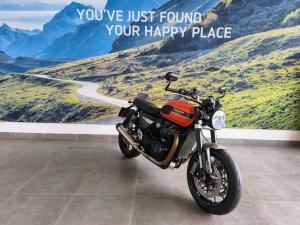Triumph Speed Twin 1200 - Image 2