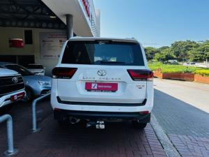 Toyota Land Cruiser 300 3.3D GX-R - Image 4