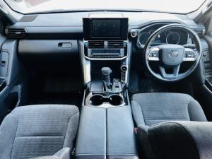Toyota Land Cruiser 300 3.3D GX-R - Image 5