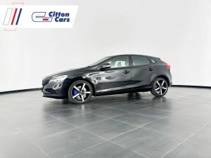 2019 Volvo V40 D2 Momentum Geartronic