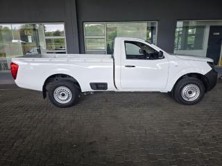 Nissan Navara 2.5DDTi single cab XE