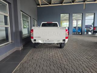 Nissan Navara 2.5DDTi single cab XE