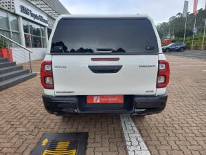 Toyota Hilux 2.8GD-6 double cab 4x4 Raider auto - Image 5