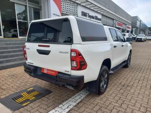 Toyota Hilux 2.8GD-6 double cab 4x4 Raider auto - Image 2