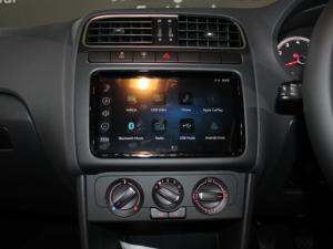 Volkswagen Polo Vivo 1.6 Style - Image 11