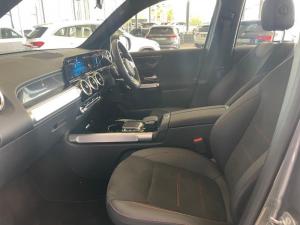 Mercedes-Benz GLB 250 Progressive - Image 2