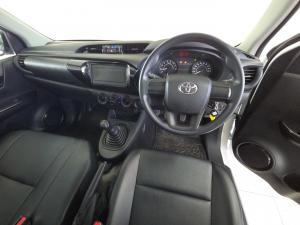 Toyota Hilux 2.0 single cab S (aircon) - Image 9